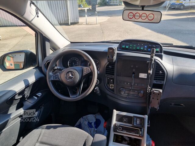 Ambulance Mercedes-Benz Vito Notarteinsatzfahrzeug NEF Notarzt