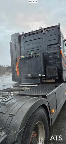 Standard tractor Volvo FH 500 6x4 Tractor w/ 2024 Rojo Tipper Semi