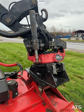 Bras de la pelle Huddig 1260C Backhoe w/ Palfinger crane, Lift, rototilt a