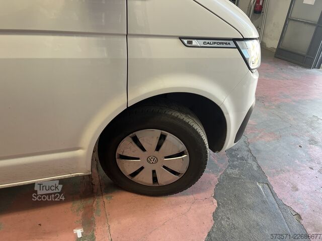  Volkswagen California Coast 2022 | Automática | Techo elevable