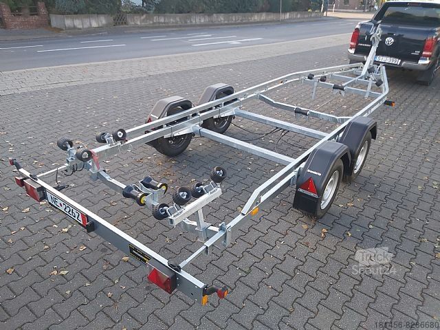 Remorcă pentru barcă Brenderup 2500kg Premium 242500 TBSR 2500 Superrollen