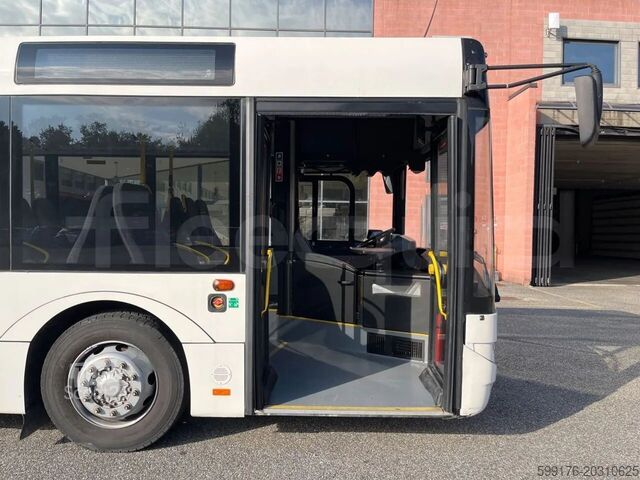 Városi busz Solaris Urbino