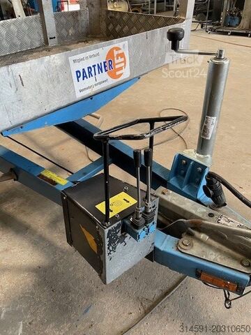 منصة عمل تلسكوبية EuropeLift TM13T (13,1m Arbeitshöhe)