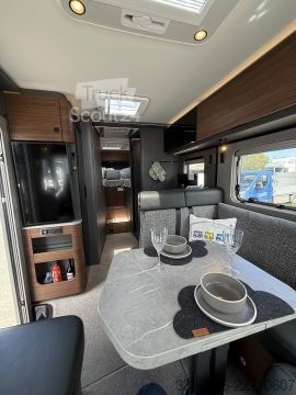 Ολοκληρωμένο αυτοκινούμενο τροχόσπιτο Hymer/Eriba B-Klasse MC I 680 hydr. Hubstützen, Aufbau Klima