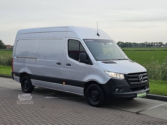 Bestelauto MERCEDES-BENZ SPRINTER 317 L2H2 Automaat Mbux