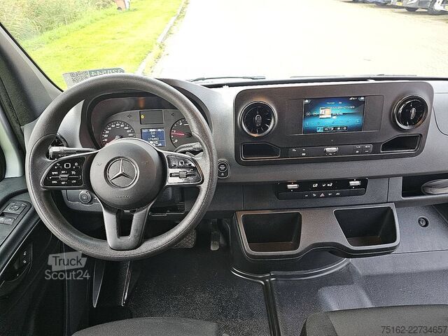 Bestelauto MERCEDES-BENZ SPRINTER 317 L2H2 Automaat Mbux