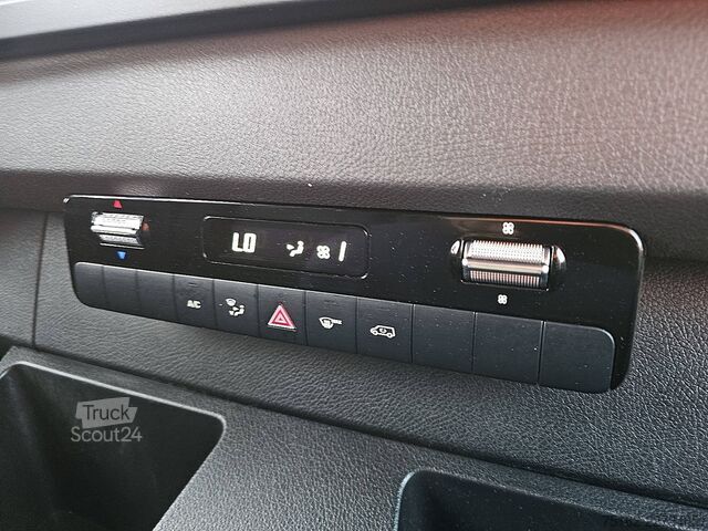 Bestelauto MERCEDES-BENZ SPRINTER 317 L2H2 Automaat Mbux