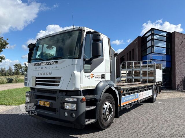 Платформенный трейлер Iveco STRALIS Plateau + Lift / Euro 5 / NL Truck
