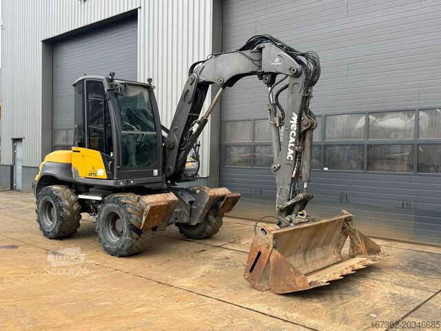 Mobiele graafmachine Mecalac 12MTX incl. 3 x bucket