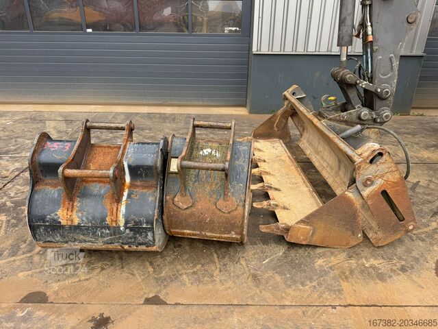 Mobiele graafmachine Mecalac 12MTX incl. 3 x bucket