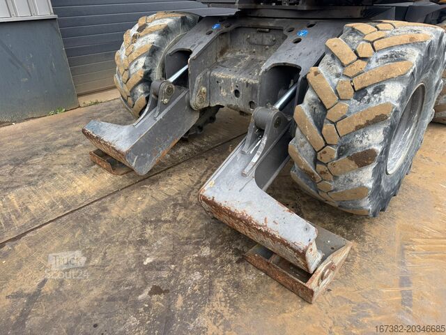 Mobiele graafmachine Mecalac 12MTX incl. 3 x bucket