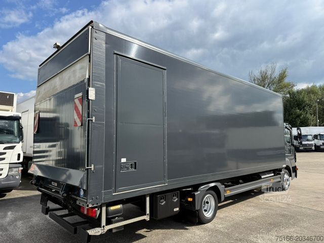 Skapbil MERCEDES-BENZ ATEGO 818 L Koffer 7,30 m LBW 1 T+Seitentür