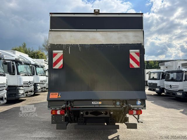 Fourgon tôlé MERCEDES-BENZ ATEGO 818 L Koffer 7,30 m LBW 1 T+Seitentür
