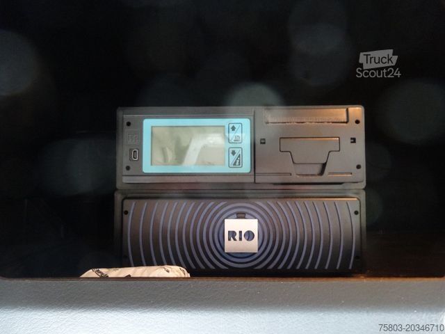 Рефрижераторный грузовик MAN 18.290 TGM Tiefkühler UT800 2xBett Vollluftfeder