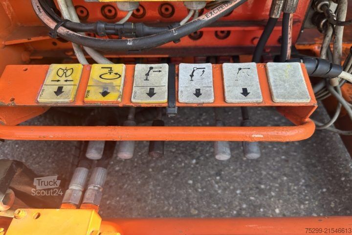 Gru montata su autocarro  Kranpalette F210A.24 / Swiss-Vehicle