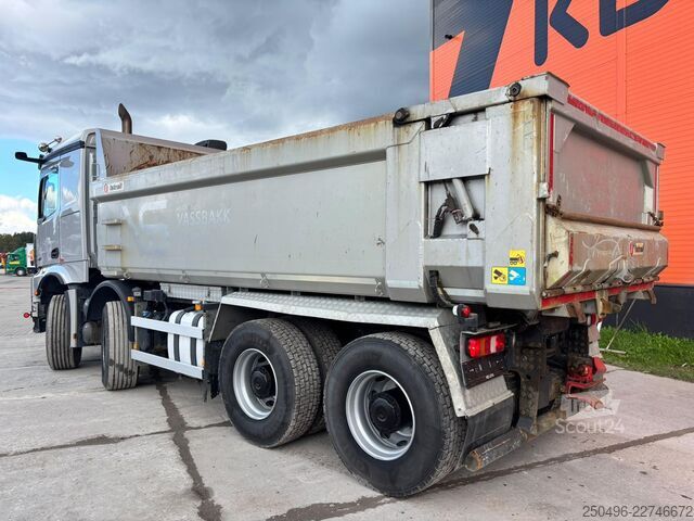 Tipper Mercedes-Benz Arocs 3258 8x4 RETARDER / BOX L=5542 mm