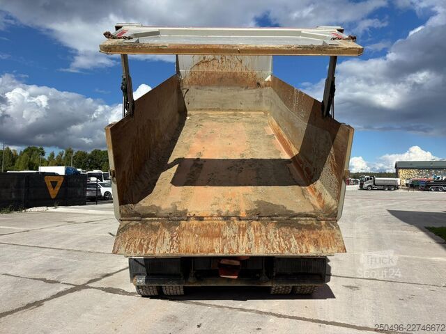 Tipper Mercedes-Benz Arocs 3258 8x4 RETARDER / BOX L=5542 mm