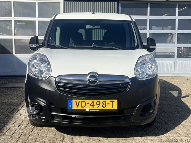 Korkeakattoinen farmari Opel Combo 1.4 CNG L1H1 ecoFLEX Motor Defect  Airco ...