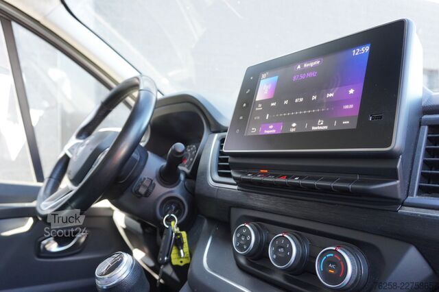 Furgone Renault Trafic 2.0 dCi 130PK EURO 6 Airco - Navi - Crui...