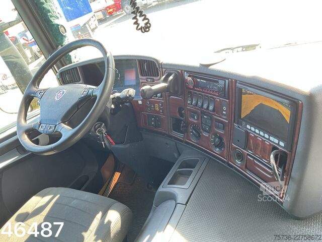 Volquete con grúa Scania P 400 8x4 Retarder HMF 16 Tonmeter Z-kraan