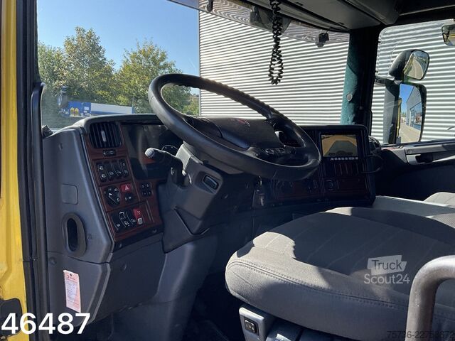 Volquete con grúa Scania P 400 8x4 Retarder HMF 16 Tonmeter Z-kraan
