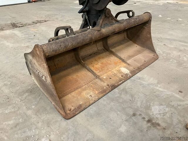 حفارة ميدي Kubota KX 080-4 A 2