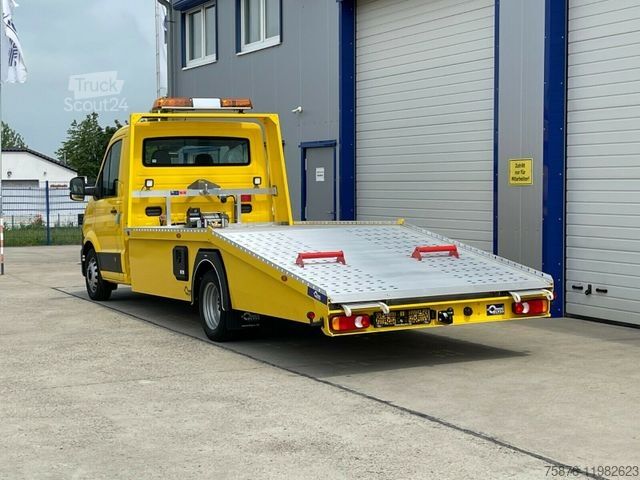 Autotransporter VOLKSWAGEN Crafter Autotransporter ca.540 x 210cm