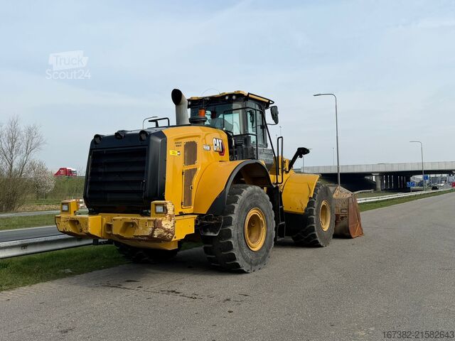 Cargador Caterpillar 966M