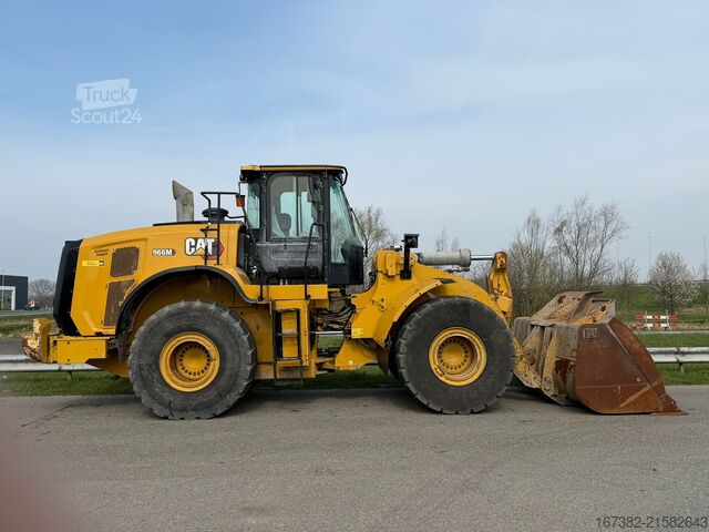 Cargador Caterpillar 966M
