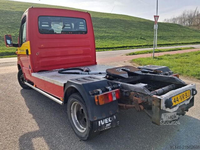 Iveco Daily 40C13 * N1 * 2,8 ltr * Rijbewijs B E * Handgeschakeld * Iveco Daily 40C13 * N1 * 2.8 ltr * B  E Rijbewijs * M...