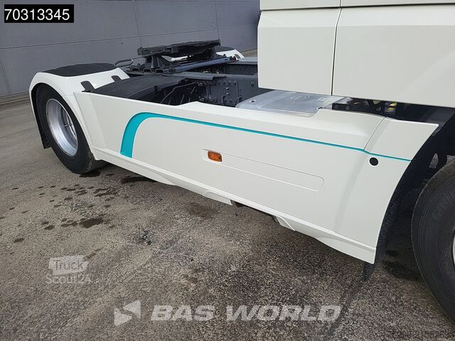 Standartinis-SZM DAF XF 530 4X2 PTO-prepared Standklima ACC