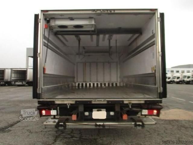 Camion frigorific Renault D WIDE 280