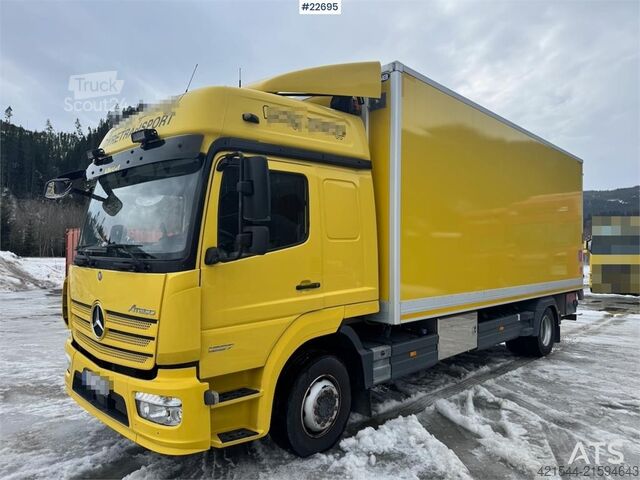 Valigia Mercedes-Benz Atego 1227 Box Truck with Tail Lift – 122,000 km W