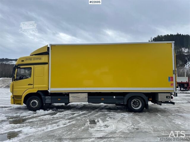 Valigia Mercedes-Benz Atego 1227 Box Truck with Tail Lift – 122,000 km W