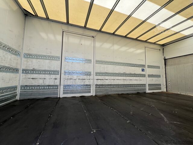 Samochód dostawczy Mercedes-Benz Actros 1836