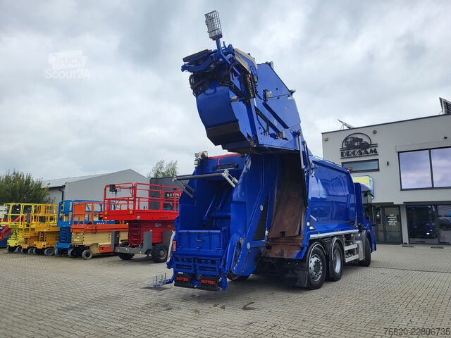 Autospecială de gunoi Mercedes-Benz ECONIC 2630