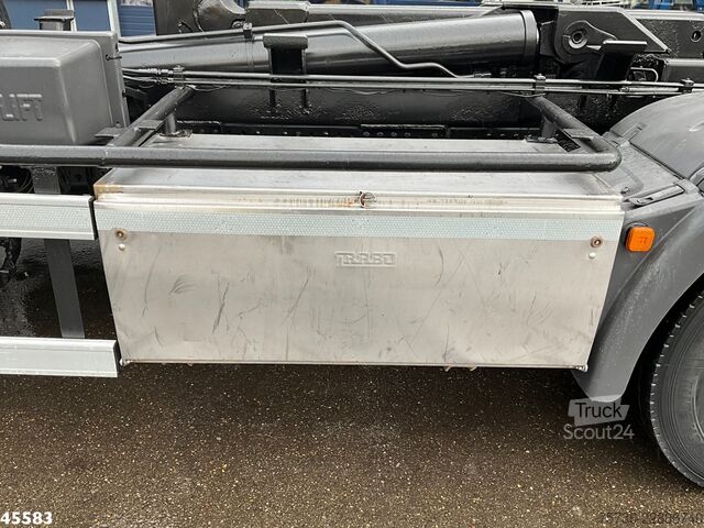 Haakarmsysteem Man TGA 26.360 Hiab 16 Tonmeter laadkraan