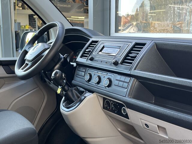 Personenbus VW Transporter Kombi 2.0 TDI L1H1 Incl btw 9-Perso...