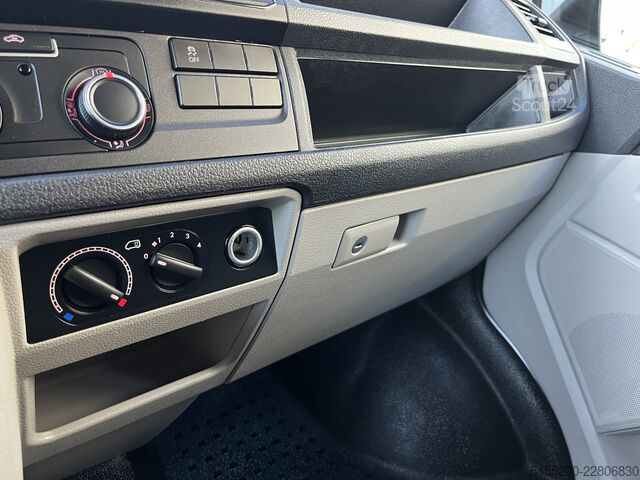 Personenbus VW Transporter Kombi 2.0 TDI L1H1 Incl btw 9-Perso...