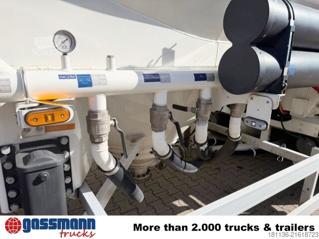 Silo semitrailer Kässbohrer SSL 35/2 ca. 35m³