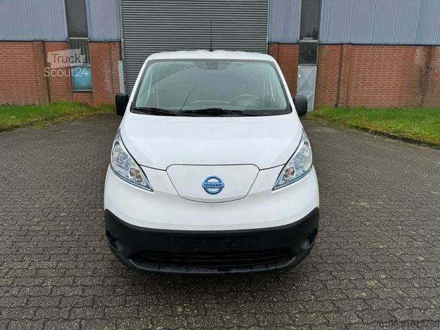 Panel van NISSAN e-NV200 Automatik *Klima-aut.*3 Stück auf Lager*