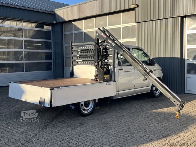 Platformslastbil med kran VW Transporter 2.0 TDI L2H1 DC Openlaadbak Pick-up...