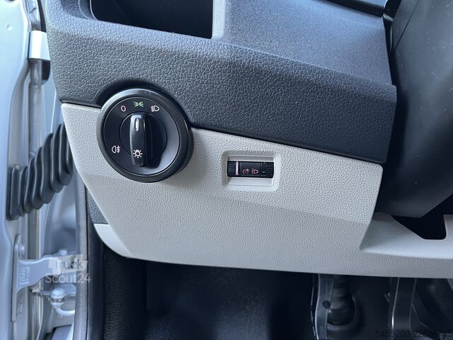 Platformslastbil med kran VW Transporter 2.0 TDI L2H1 DC Openlaadbak Pick-up...