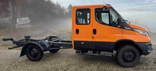 Viešosios paskirties transporto priemonė Iveco DAILY 70 S 18H A8 DoKa 4x4 WX GV5*