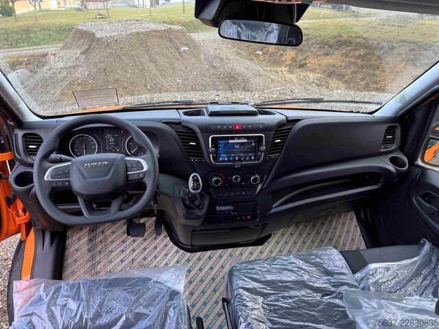 Viešosios paskirties transporto priemonė Iveco DAILY 70 S 18H A8 DoKa 4x4 WX GV5*