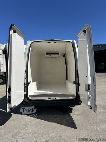 šaldytuvas furgonas Renault Master