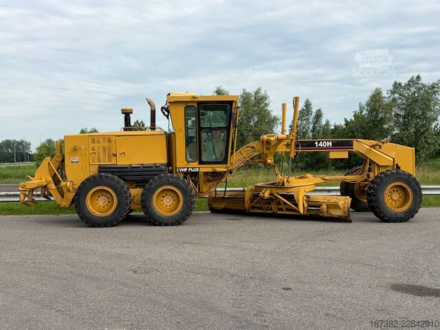 مستویة الطریق Caterpillar 140H