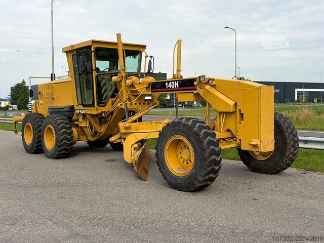 مستویة الطریق Caterpillar 140H