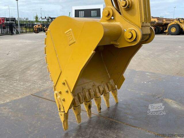 Beltegraver Caterpillar 323D3