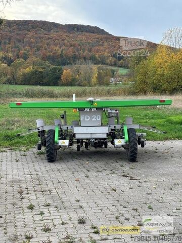 Traktor FarmDroid FD20